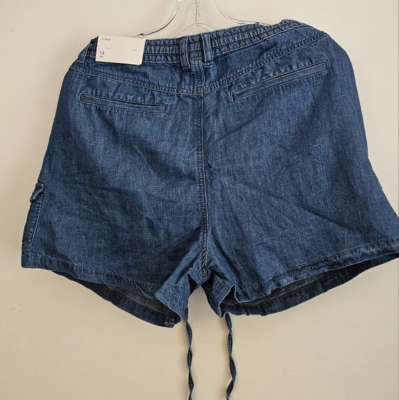 American Eagle Demin Shorts - Picture 1 of 4
